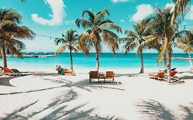 Blue Bay Lodges Willemstad